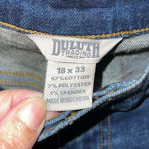 Duluth Trading Co Womens Denim Daily Flex Bootcut Jeans Blue Size 18x33 NWT - Picture 6 of 6